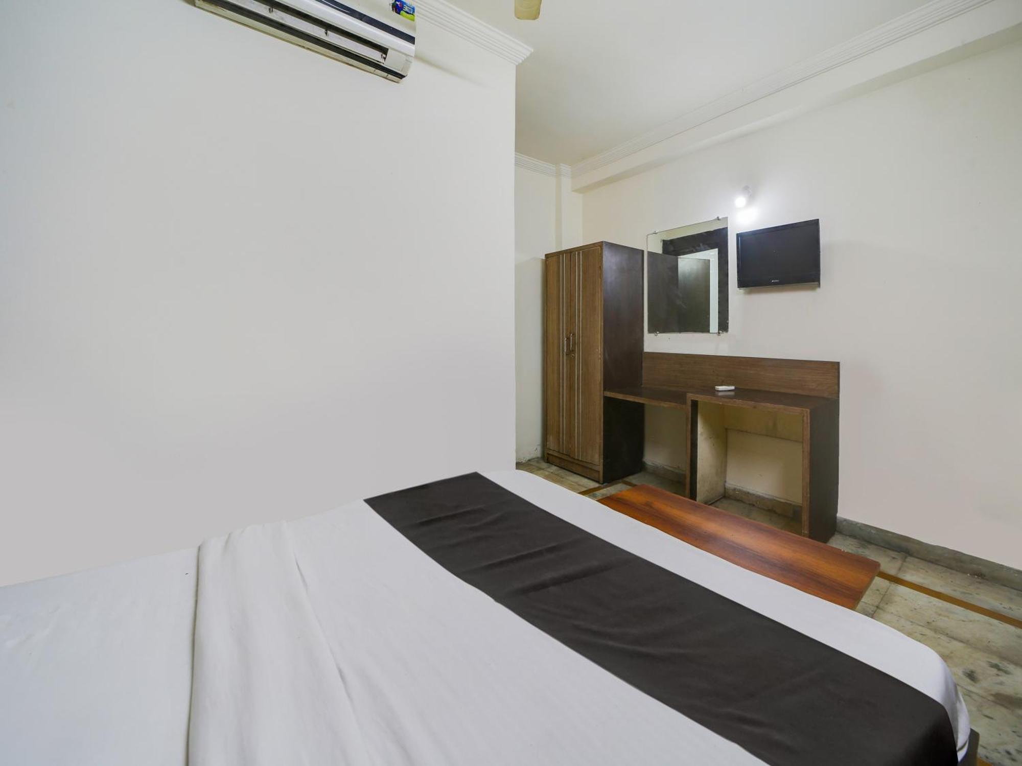 Super Hotel O The Surbhi Bhopal Exterior foto